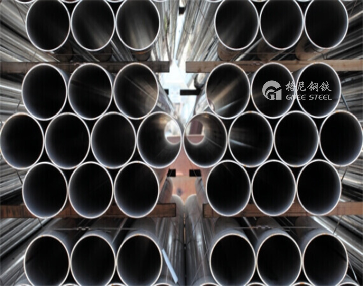 carbon-round-pipe