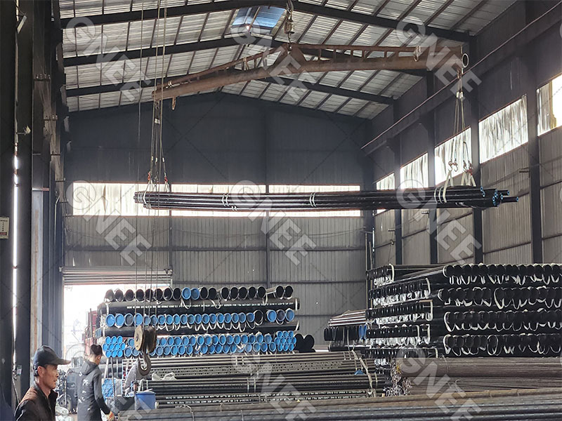 steel pipe transportation